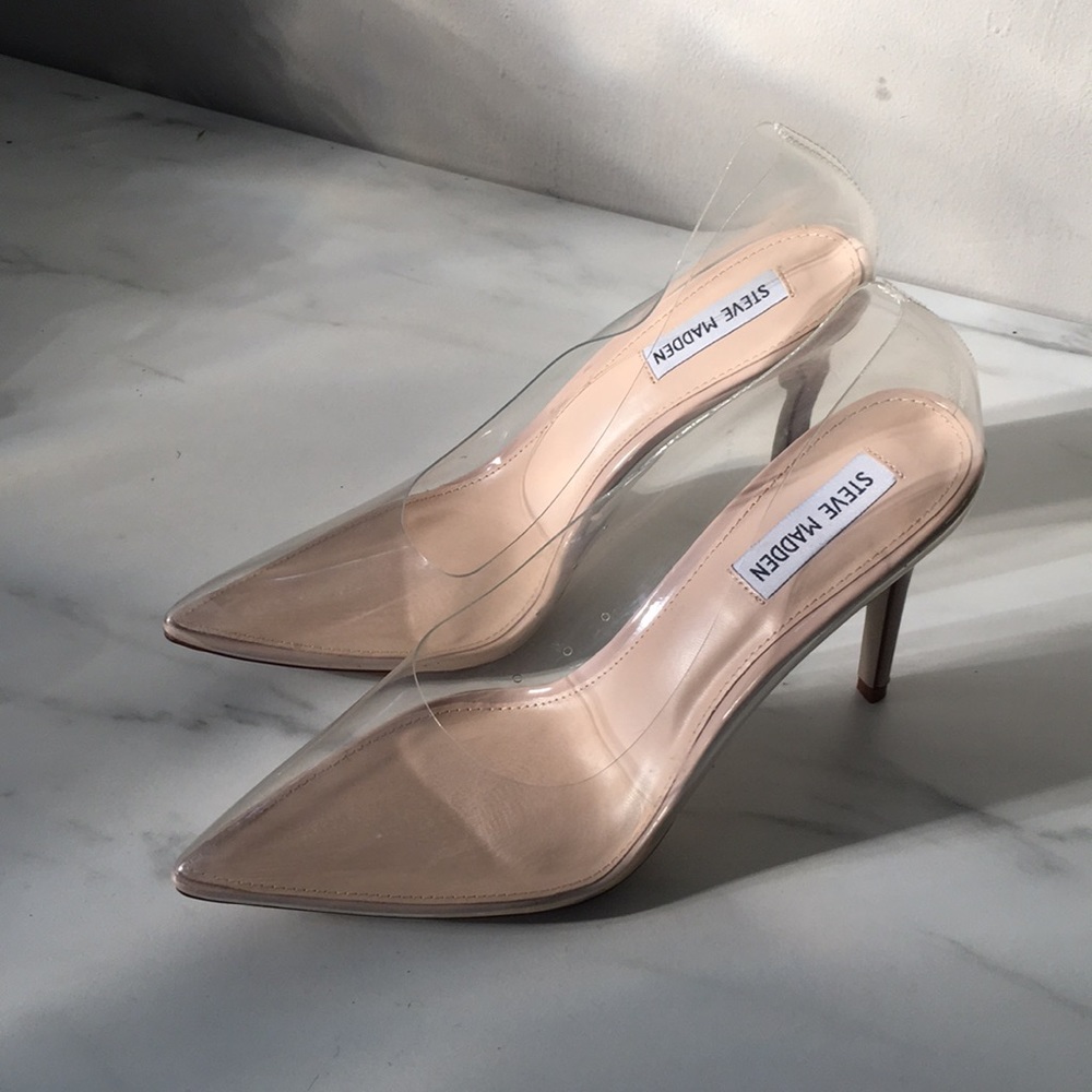 Steve Madden “invisible” shoes